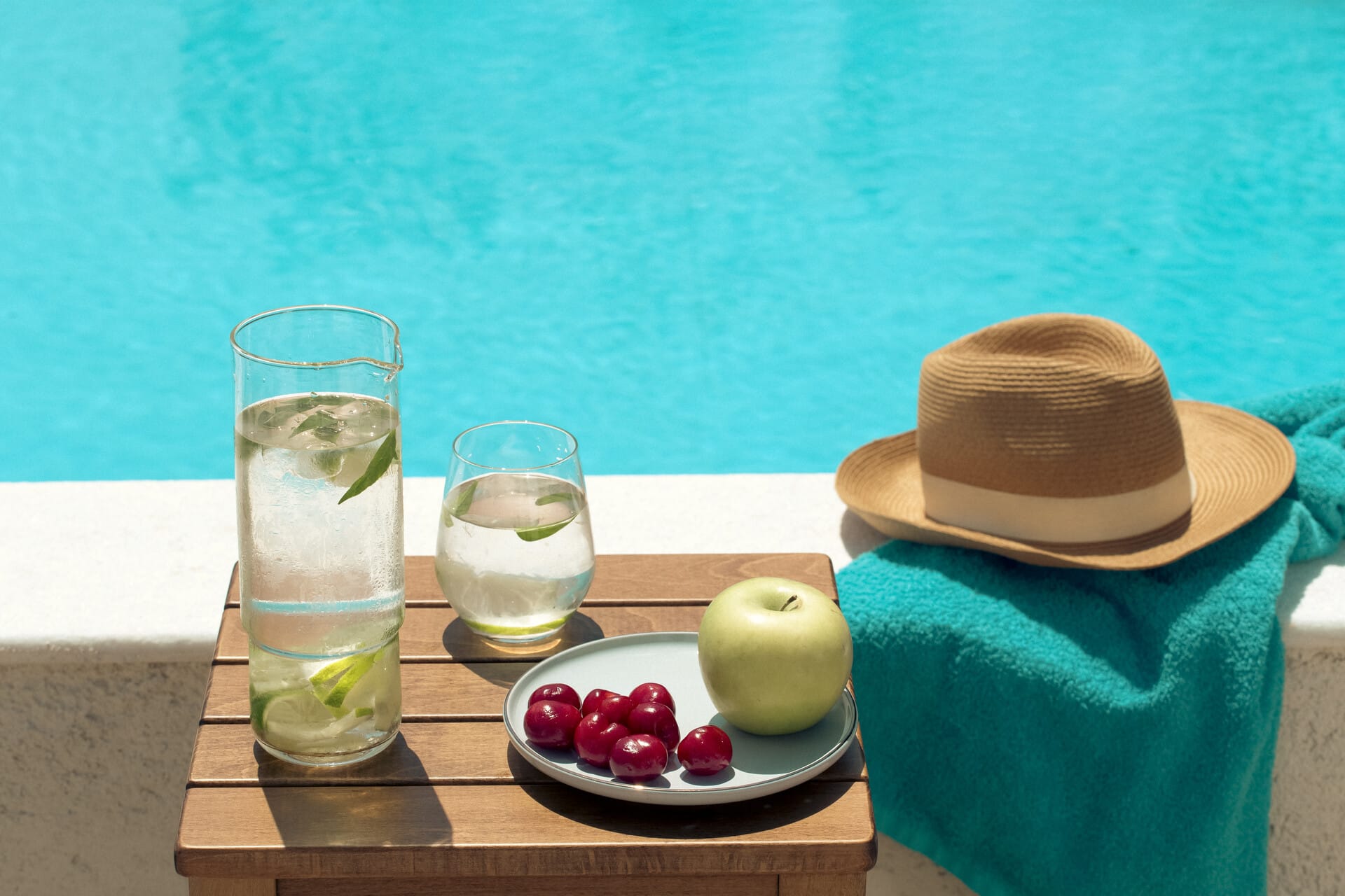 eretria_prestige-bungalow-garden-view-sharing-pool-3-1