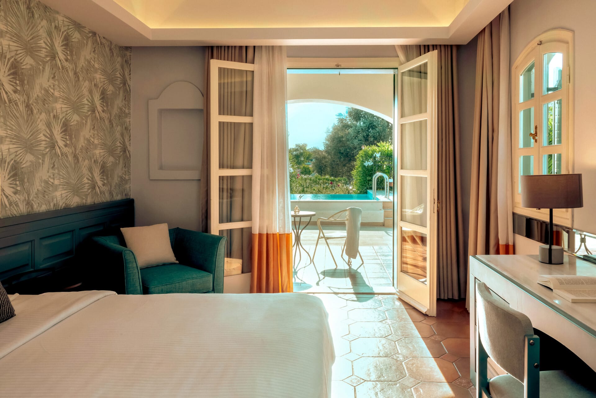 eretria_upbeat-bungalow-pool-view-private-pool-7