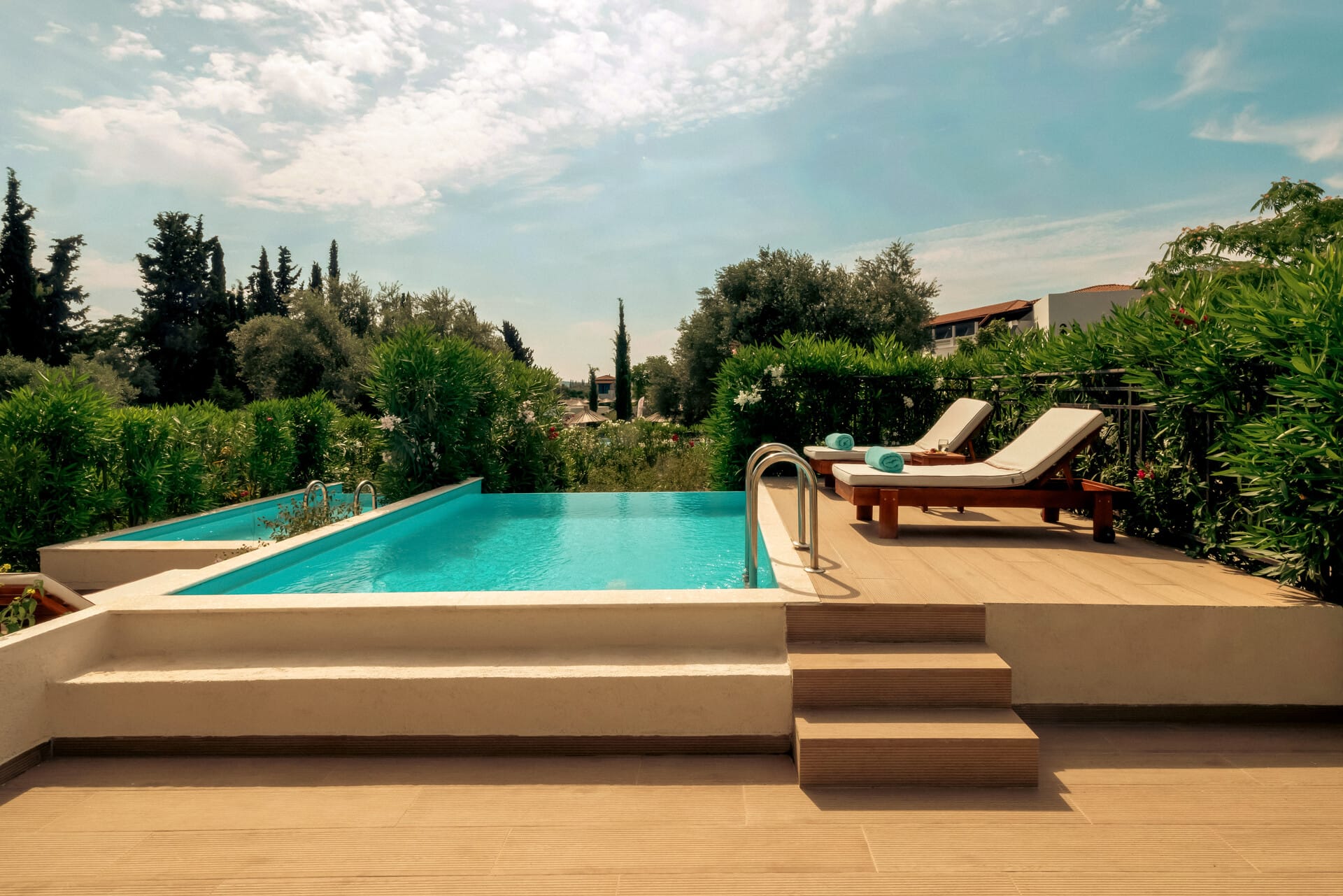 eretria_upbeat-bungalow-pool-view-private-pool-2