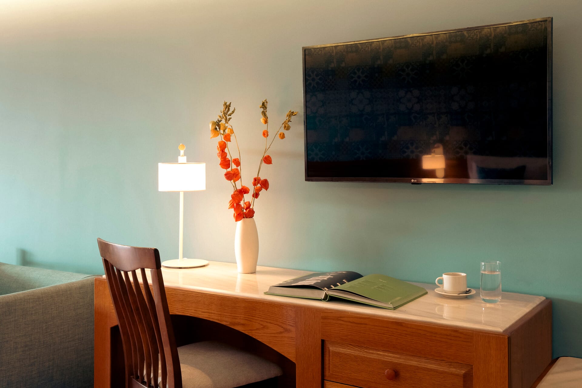 eretria_deluxe-family-room-sea-view-5