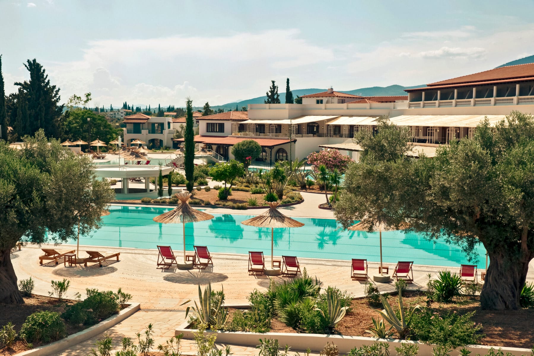 eretria_harmony-bungalow-pool-view-9