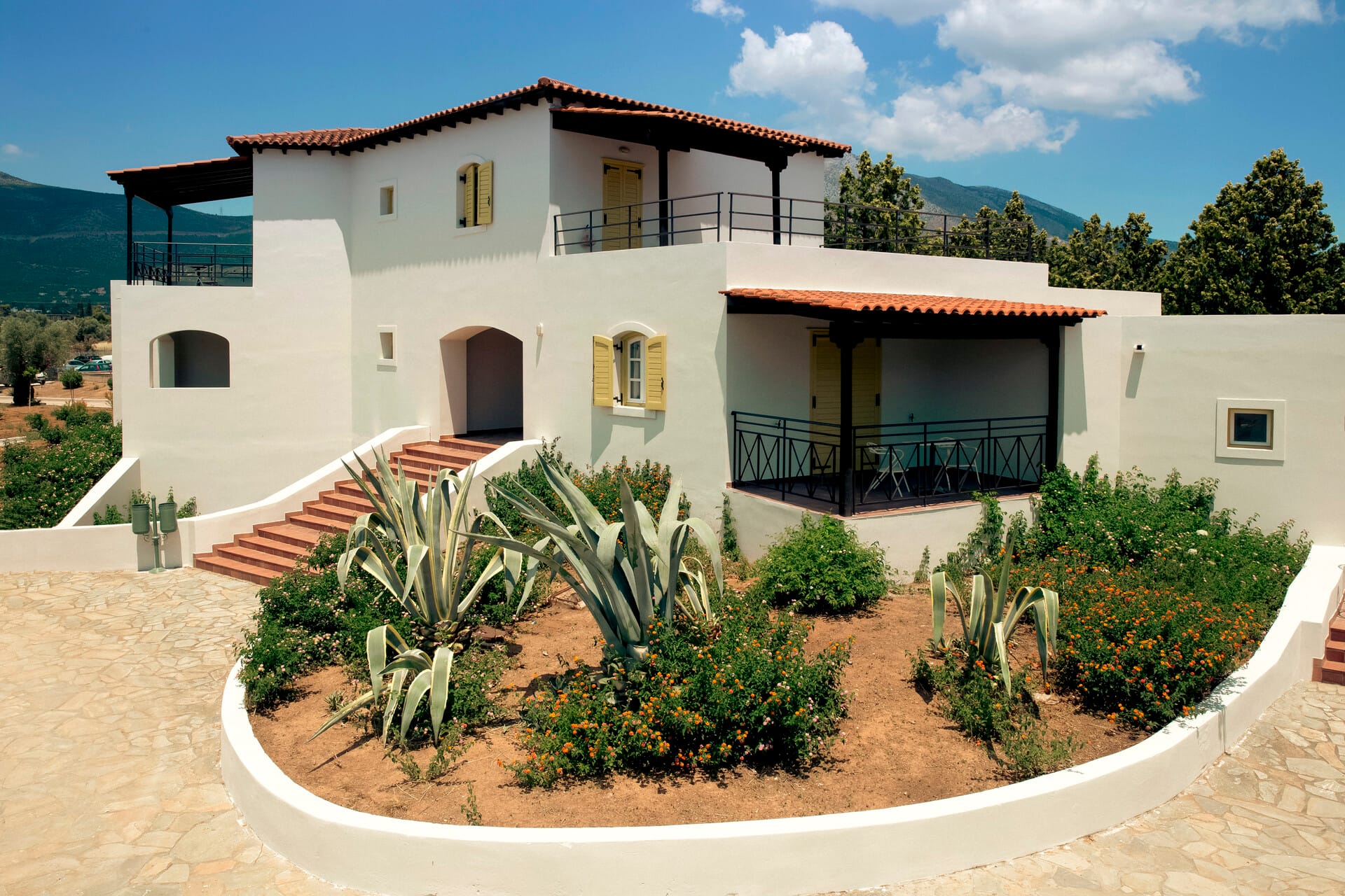 eretria_serenity-garden-view-room-3