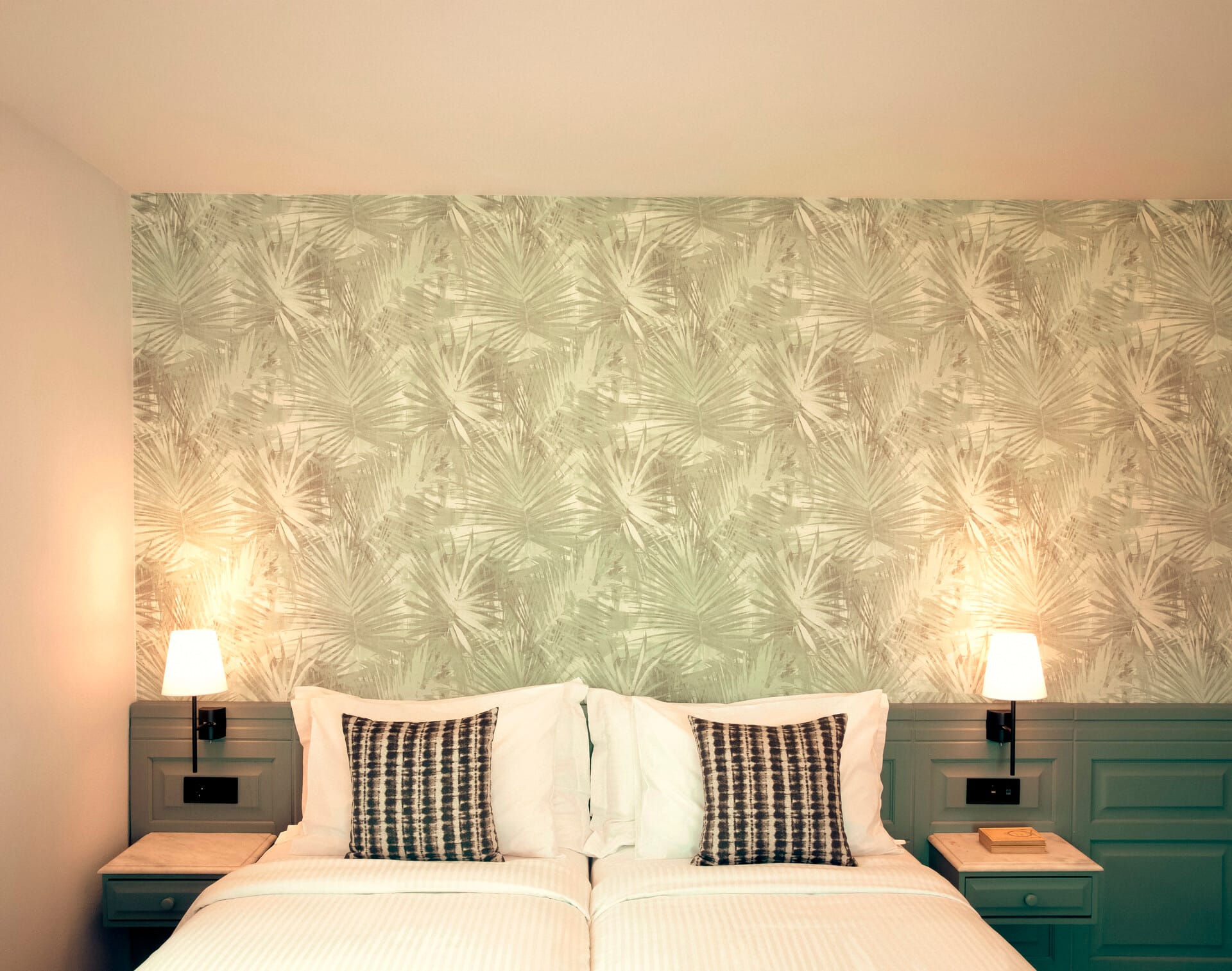 eretria_serenity-garden-view-room-4