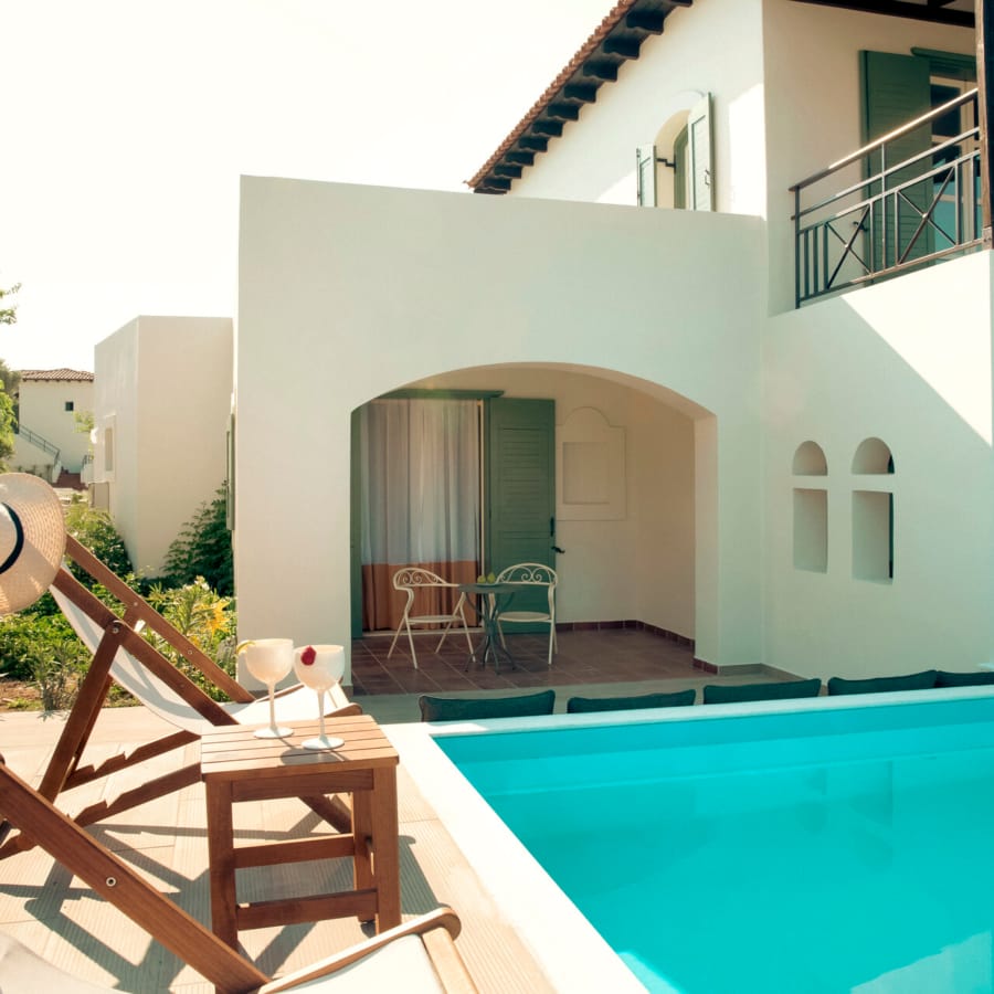 eretria_upbeat-bungalow-pool-view-private-pool-6