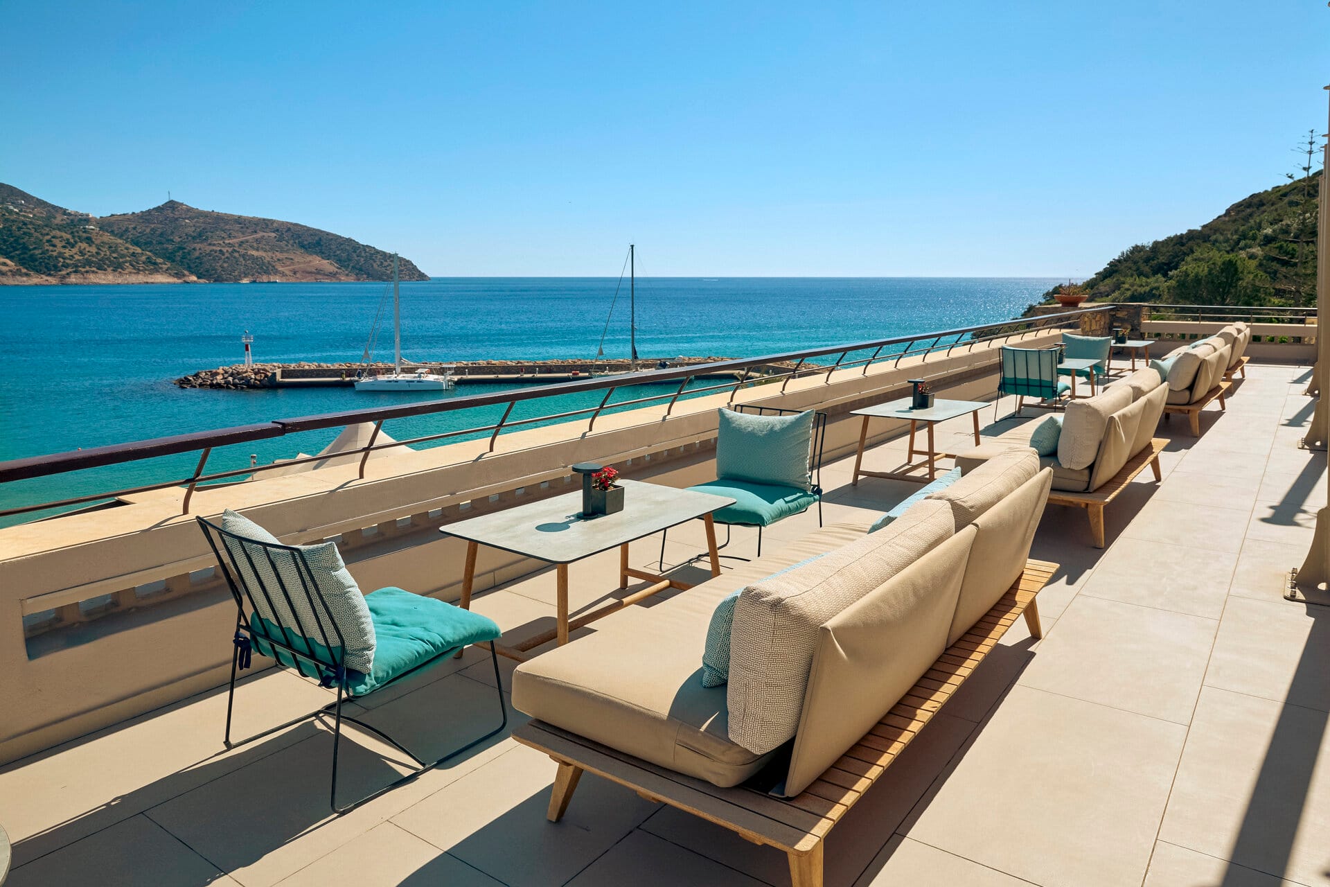 eleva_mirabello_thea-lobby-bar-4