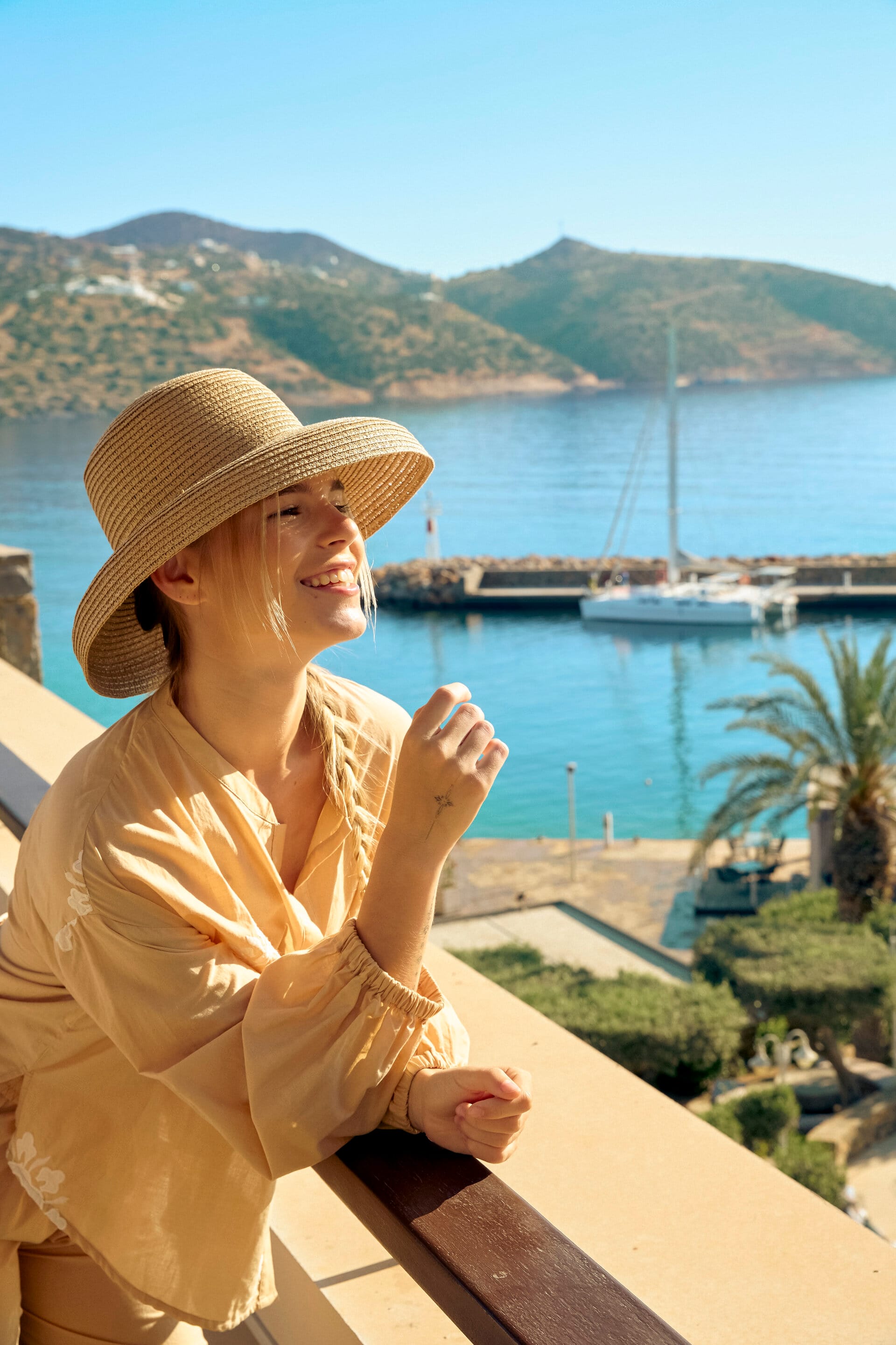 eleva_mirabello_thea-lobby-bar-9