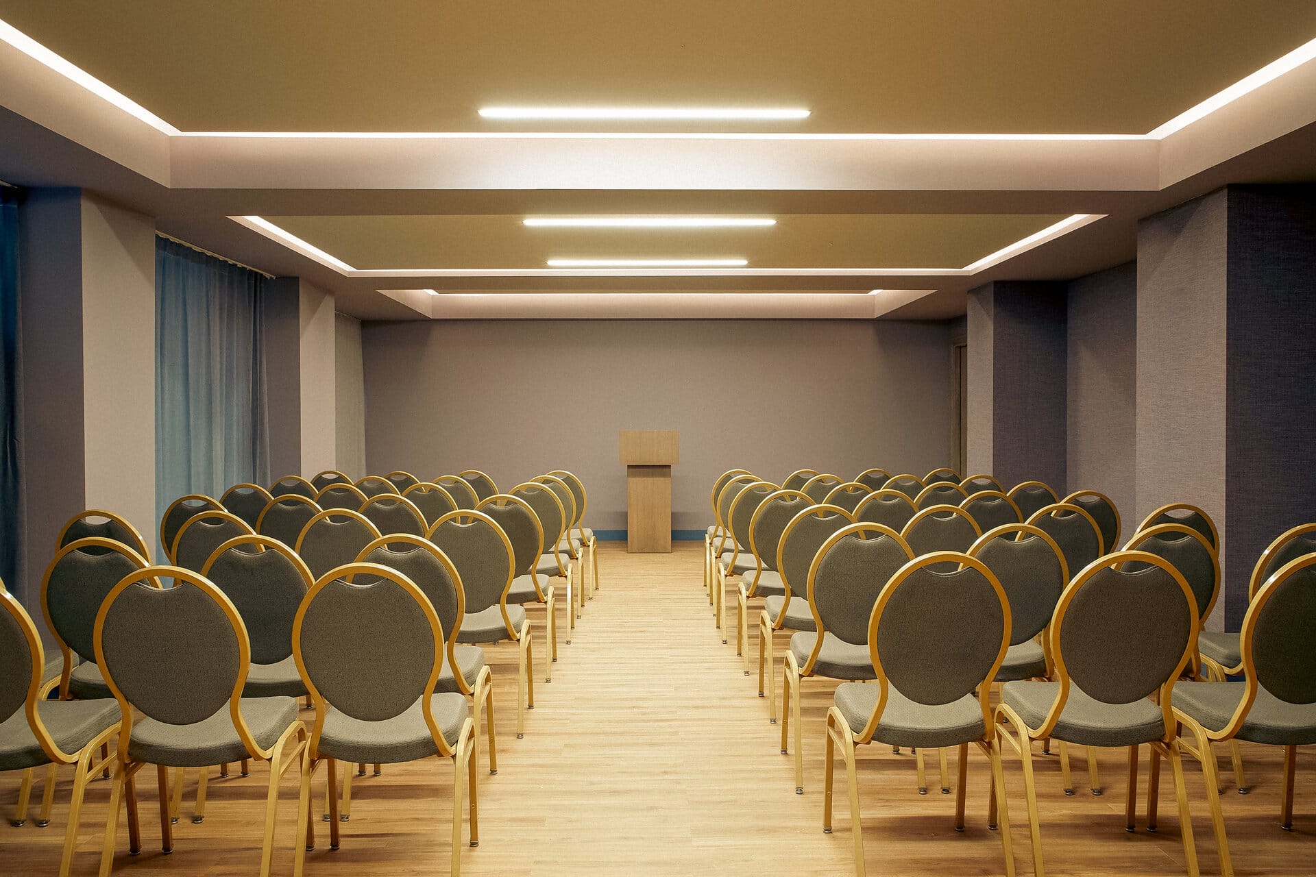 eleva_mirabello_cronus-meeting-room-2