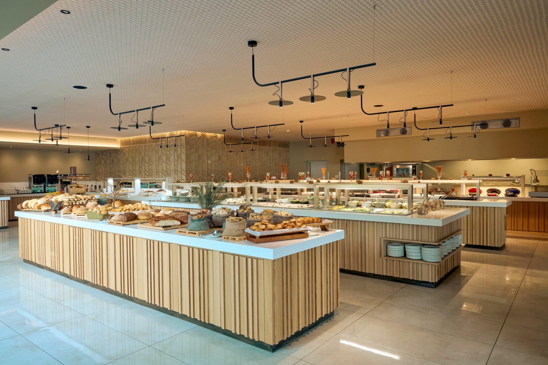 eleva_mirabello_amaltheia-main-restaurant-21