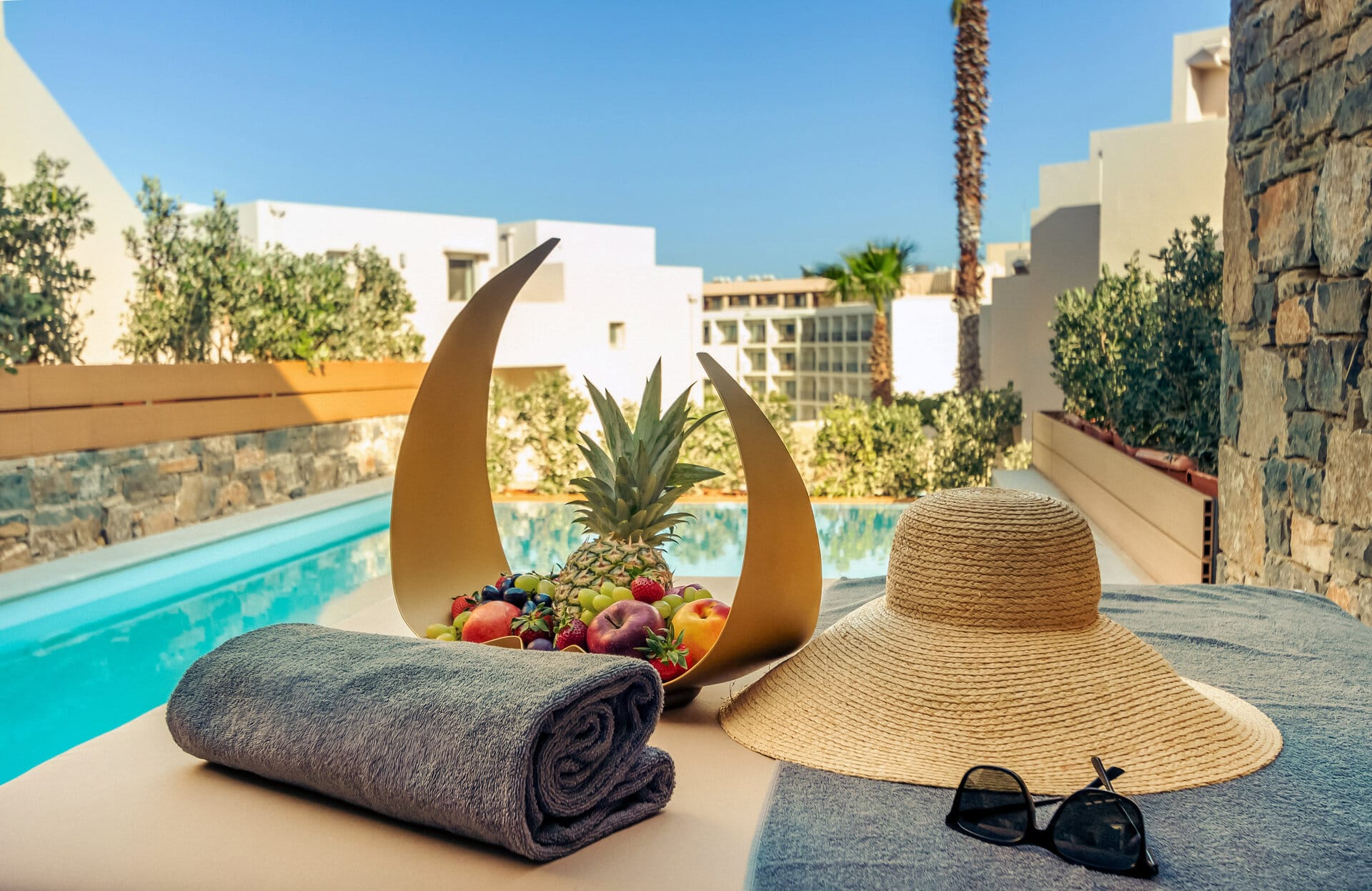 eleva_mirabello_bungalow-junior-suite-private-pool-10