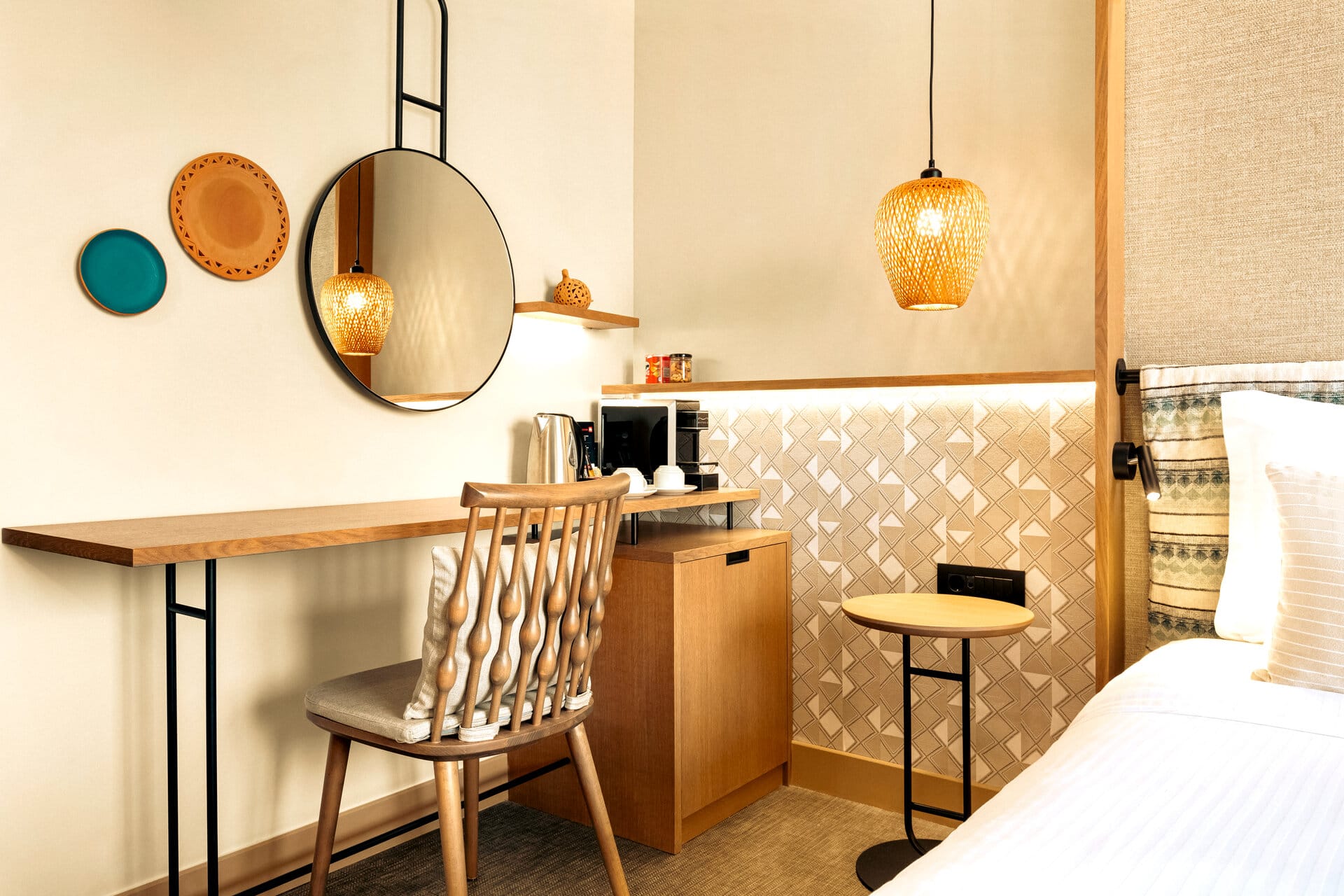 eleva_mirabello_deluxe-room-sea-view-8