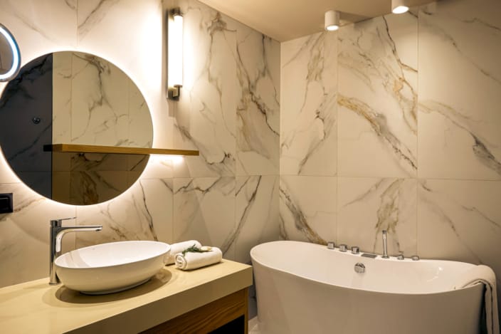 eleva_mirabello_family-1-bedroom-junior-suite-plunge-pool-3