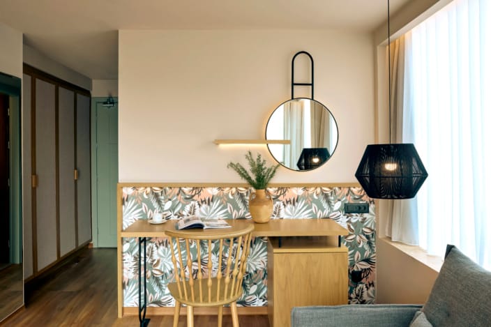 eleva_mirabello_family-1-bedroom-junior-suite-plunge-pool-9