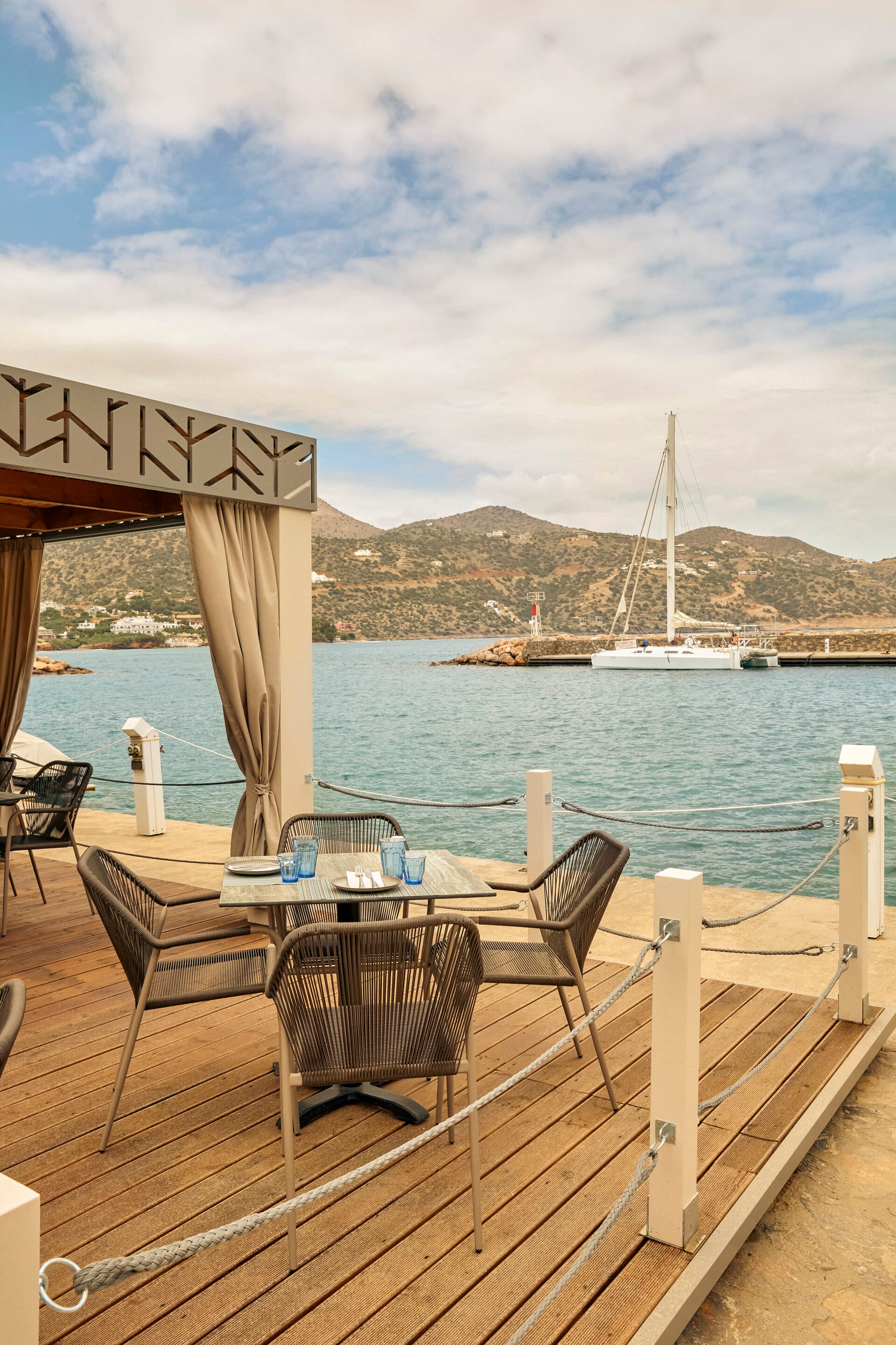 eleva_mirabello_mezedaki-1