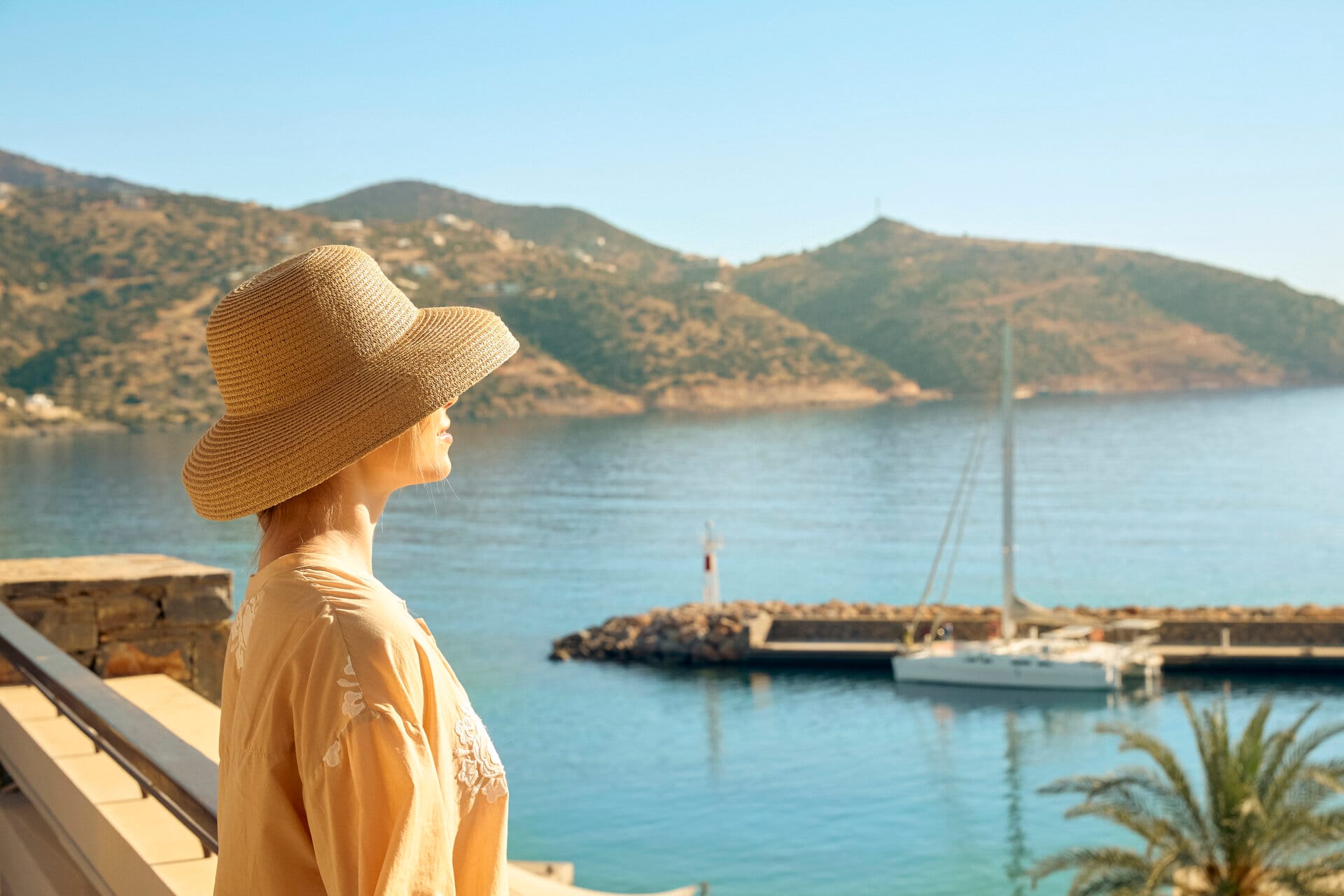 eleva_mirabello_thea-lobby-bar-8