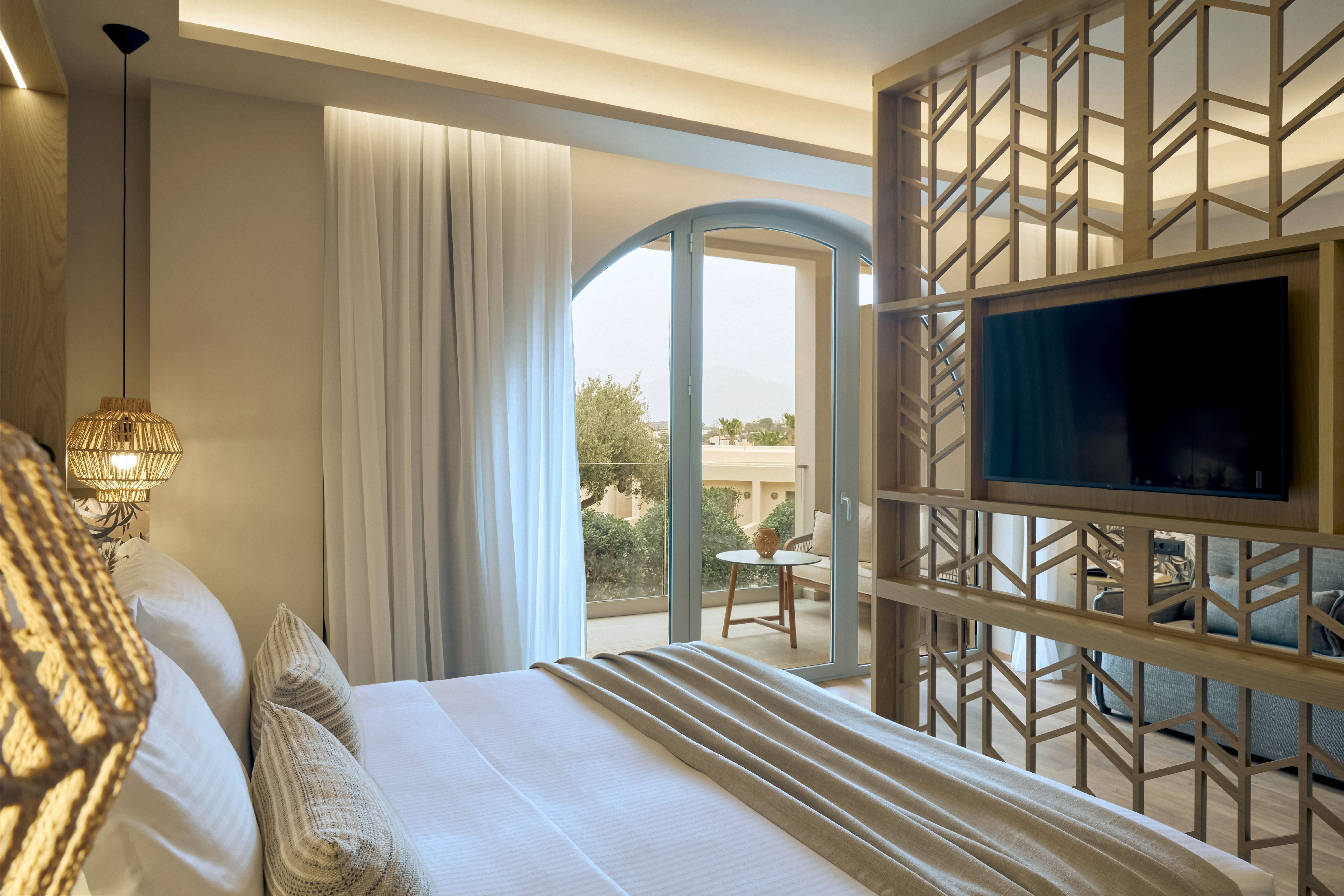 mirabello_bungalow-junior-suite-plunge-pool-12